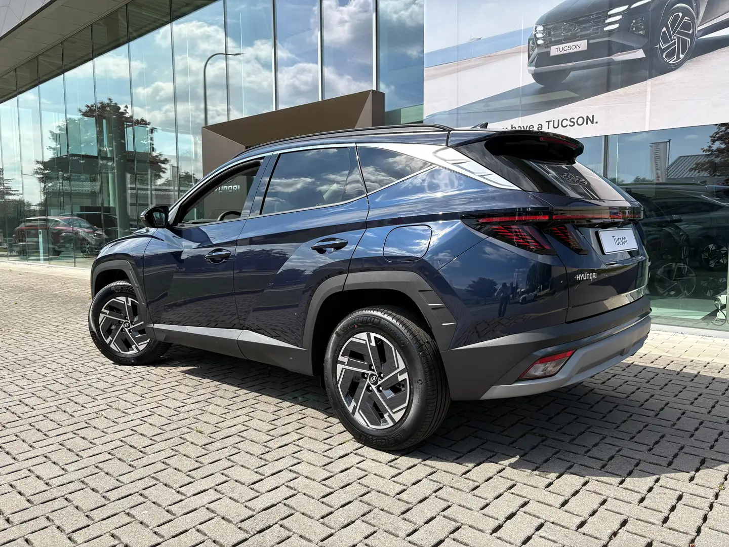 Hyundai TUCSON 1.6 T-GDi HEV Feel 215 Bleu - 2