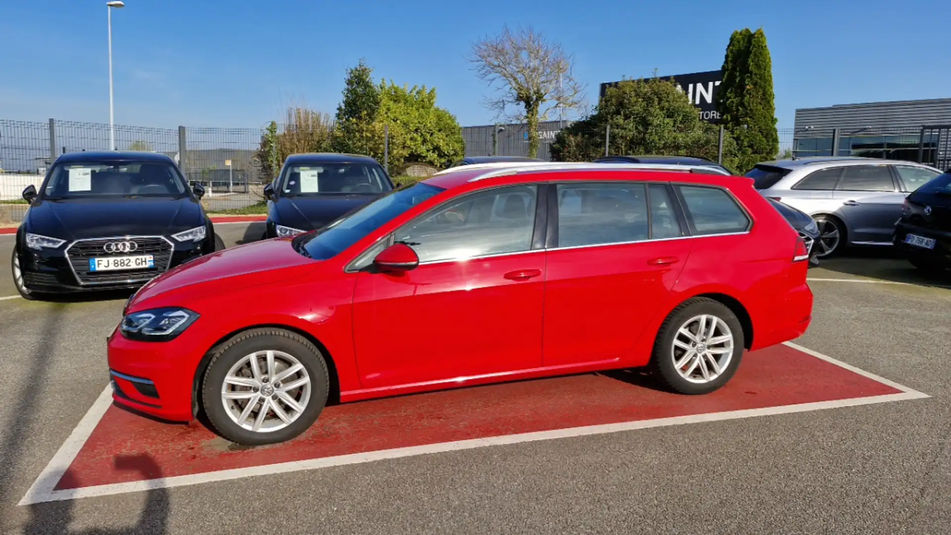 Volkswagen 2.0 TDI 150 FAP BVM6 CARAT Roşu - 2