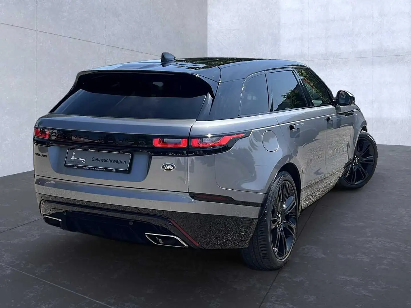 Land Rover Range Rover Velar P400 R-Dynamic SE Gris - 2