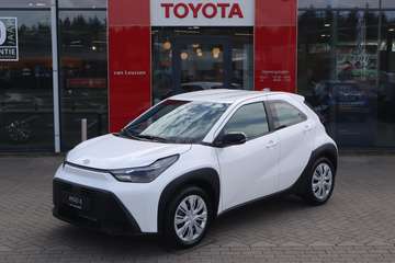 HYBRID 115 PLAY NIEUW! CLIMA AD-CRUISE CAMERA APPL