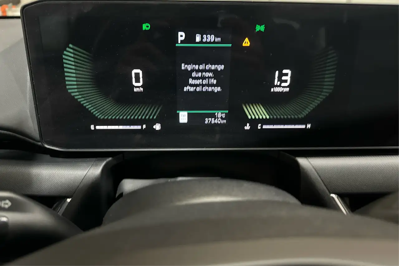 Kia K4 photo Kia K4