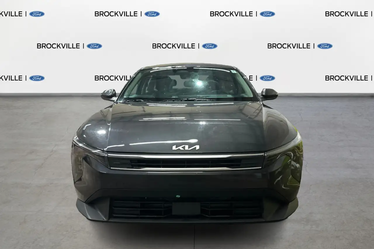 Kia K4 photo Kia K4