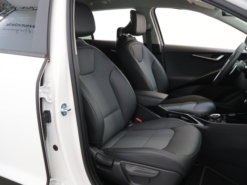 Kia e-Niro EV Light Advanced 64.8 kWh | Stoel / Stuurwielverw — photo 10
