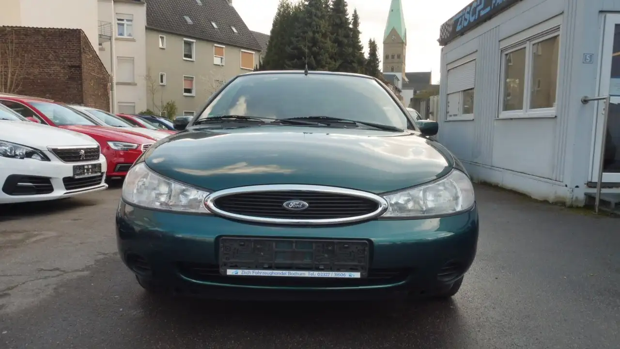 Ford Mondeo 2.0 16V Ghia Automatik, foto 3