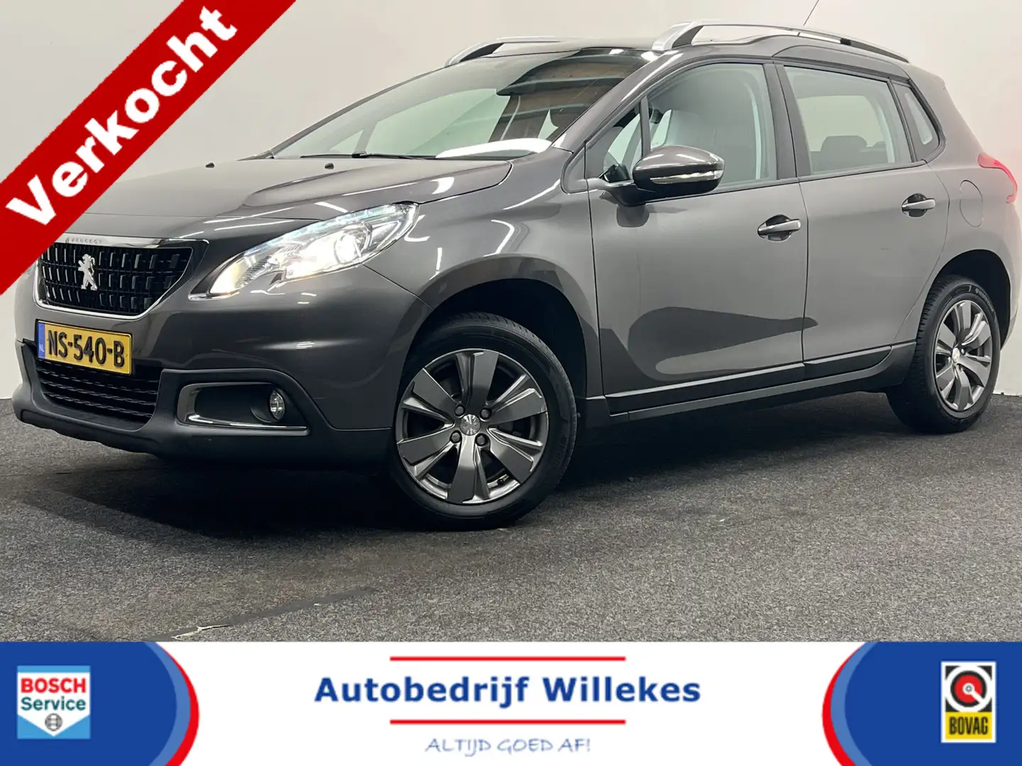 Peugeot 2008 1.2 PureTech Blue Lion | NAVIGATIE | TREKHAAK | CA Grijs - 1