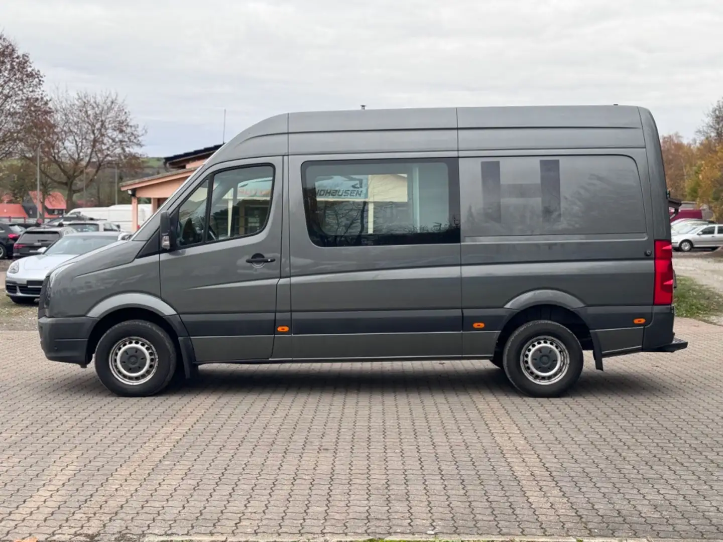Volkswagen Crafter 2.0 TDI Mixto 5 SITZER * 163 PS*NAVI*AHK Grau - 2