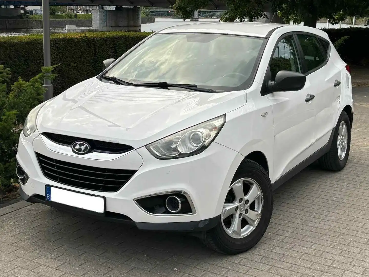 Hyundai iX35 1,7crdi Wit - 2