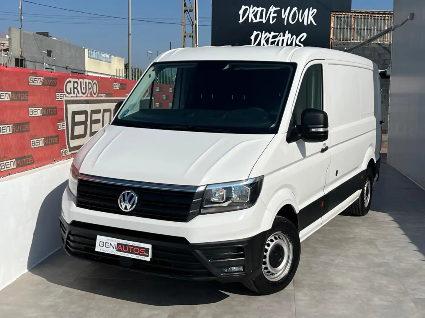 Volkswagen Crafter Furgón 2.0TDI SCR 35 BM L3H2 75kW Blanco - 1