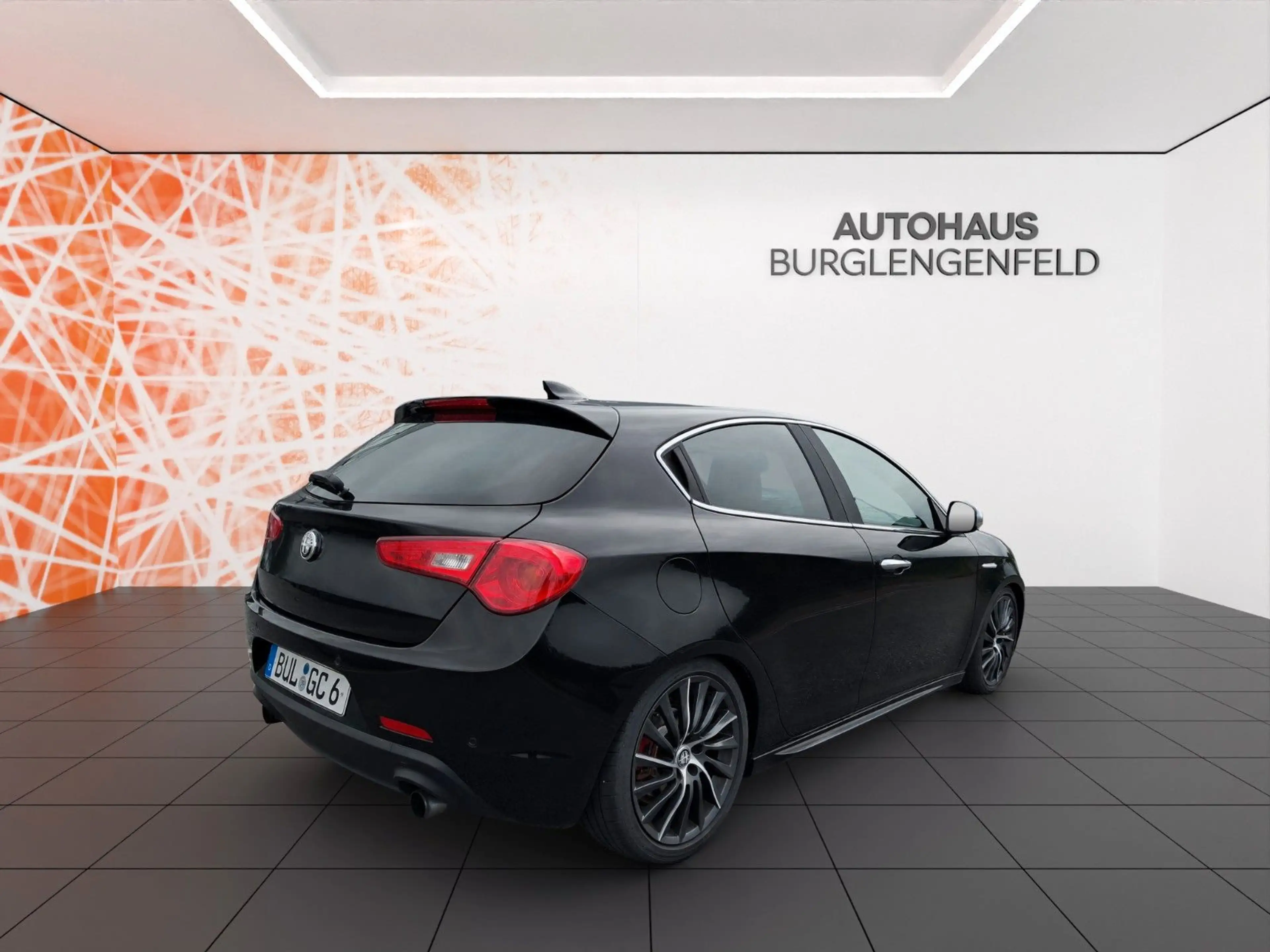 Alfa Romeo Giulietta Quadrifoglio Verde — photo 5