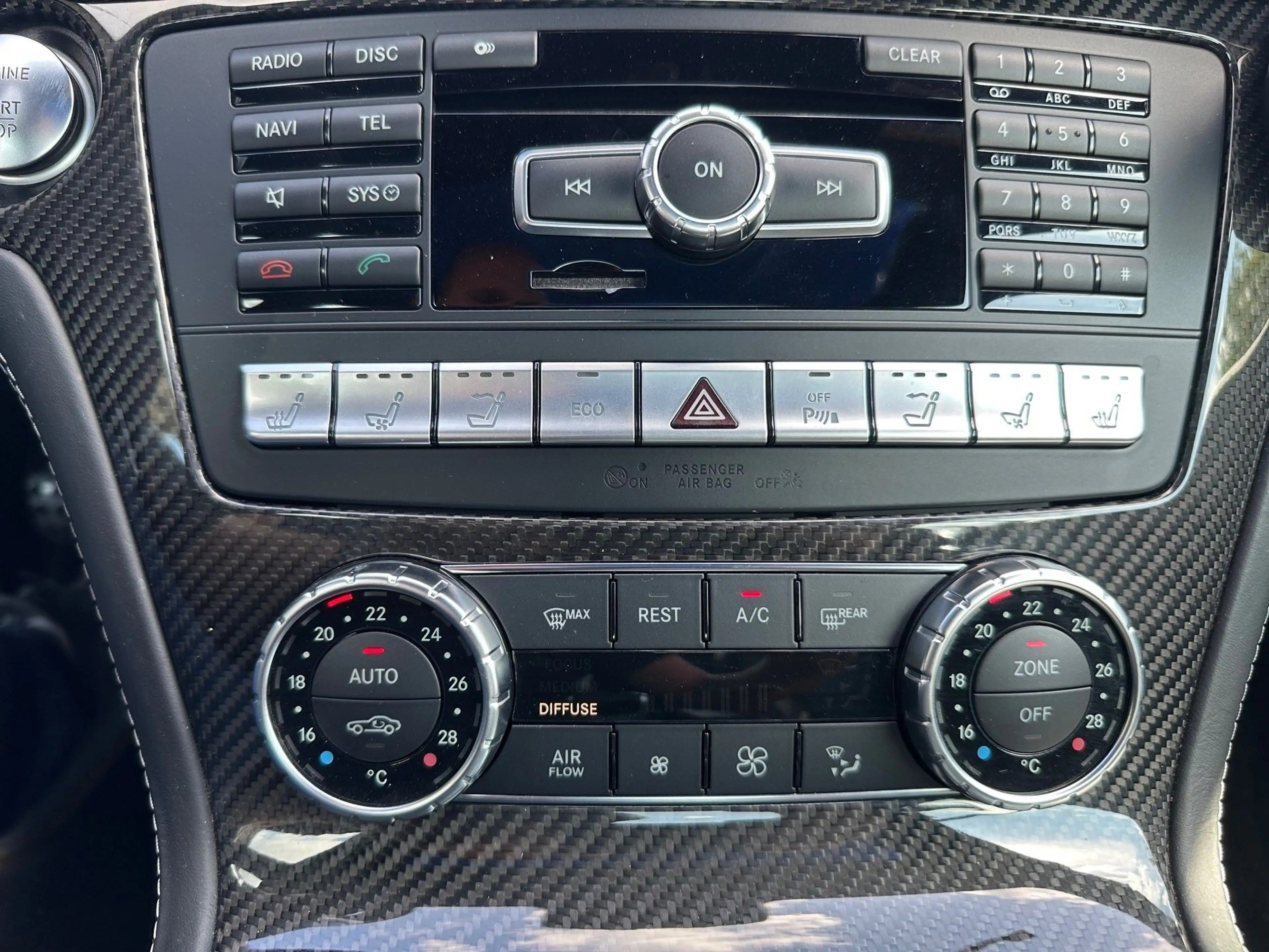 Mercedes-Benz SL 63 AMG SL63AMG Sportgetriebe VMAX Anhebung Folierung Navi — photo 12