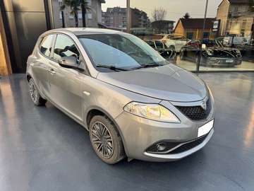 1.0 FireFly 5 porte S&S Hybrid Ecochic Gold
