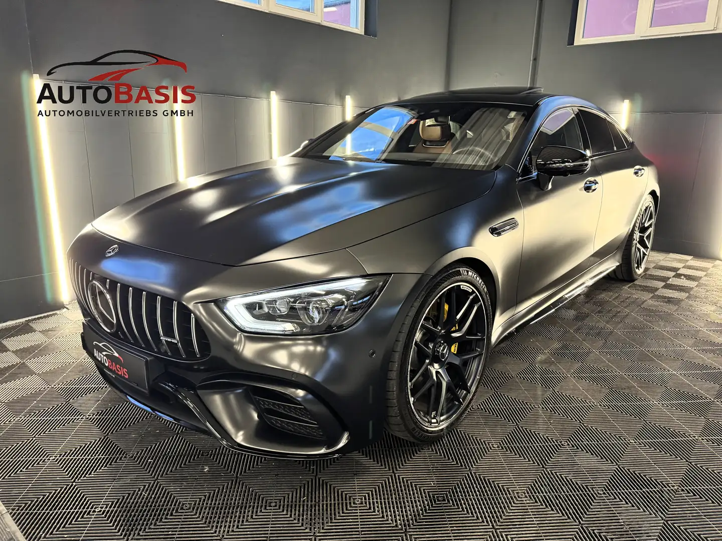 Mercedes-Benz AMG GT GT 43 4Matic+ 1.Besitz/V8-Paket/Magno/Designo/HUD Grau - 1