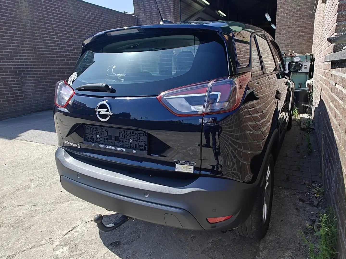 Opel Crossland X 1.2 Turbo Edition Start/Stop Zwart - 2
