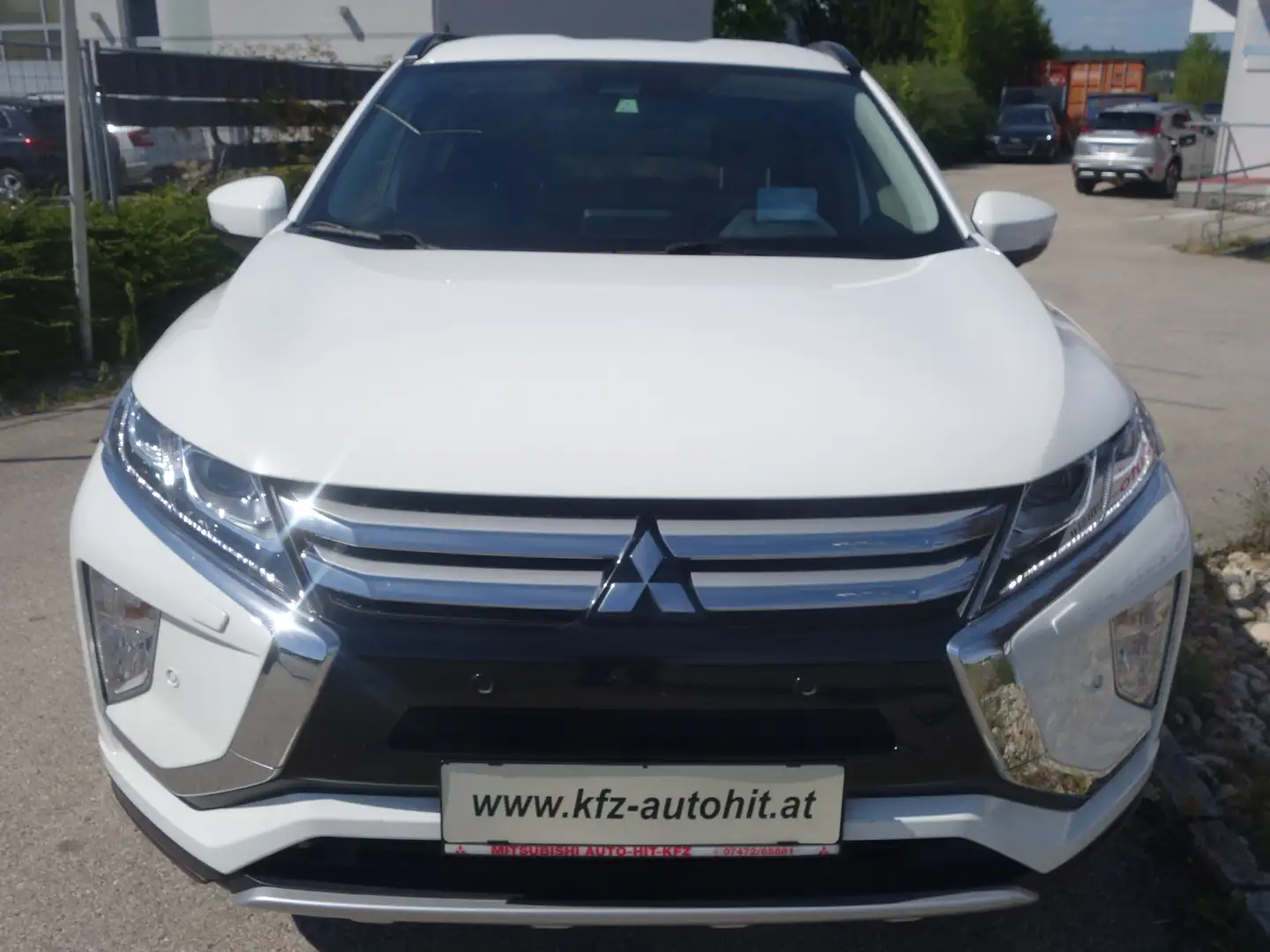Mitsubishi Eclipse Cross 1,5 TC Intense+ 40***nur 18.830Km*** Weiß - 2