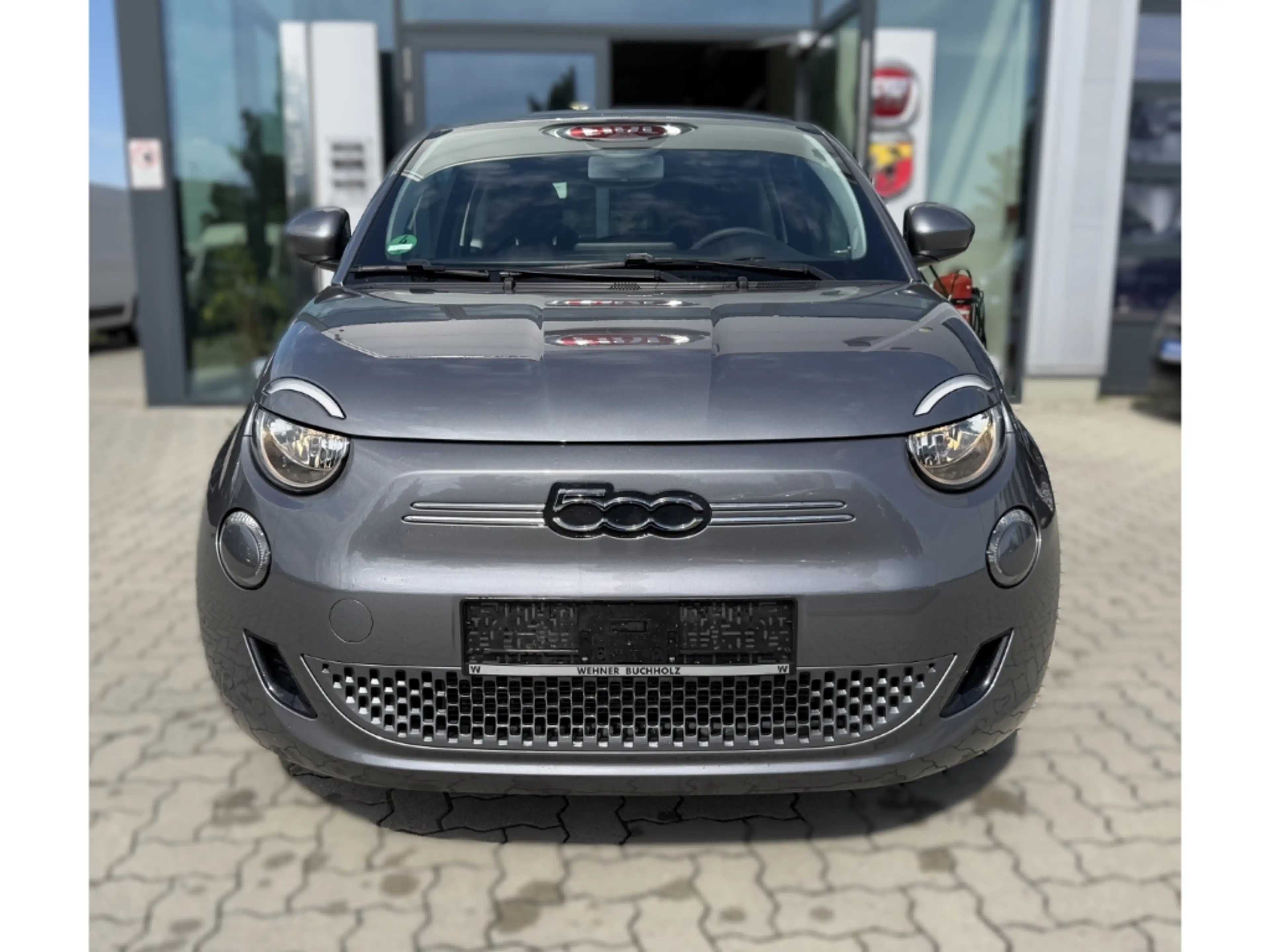 Fiat 500e Icon *Klimaanlage *AppleCarPlay *Android Auto — photo 2