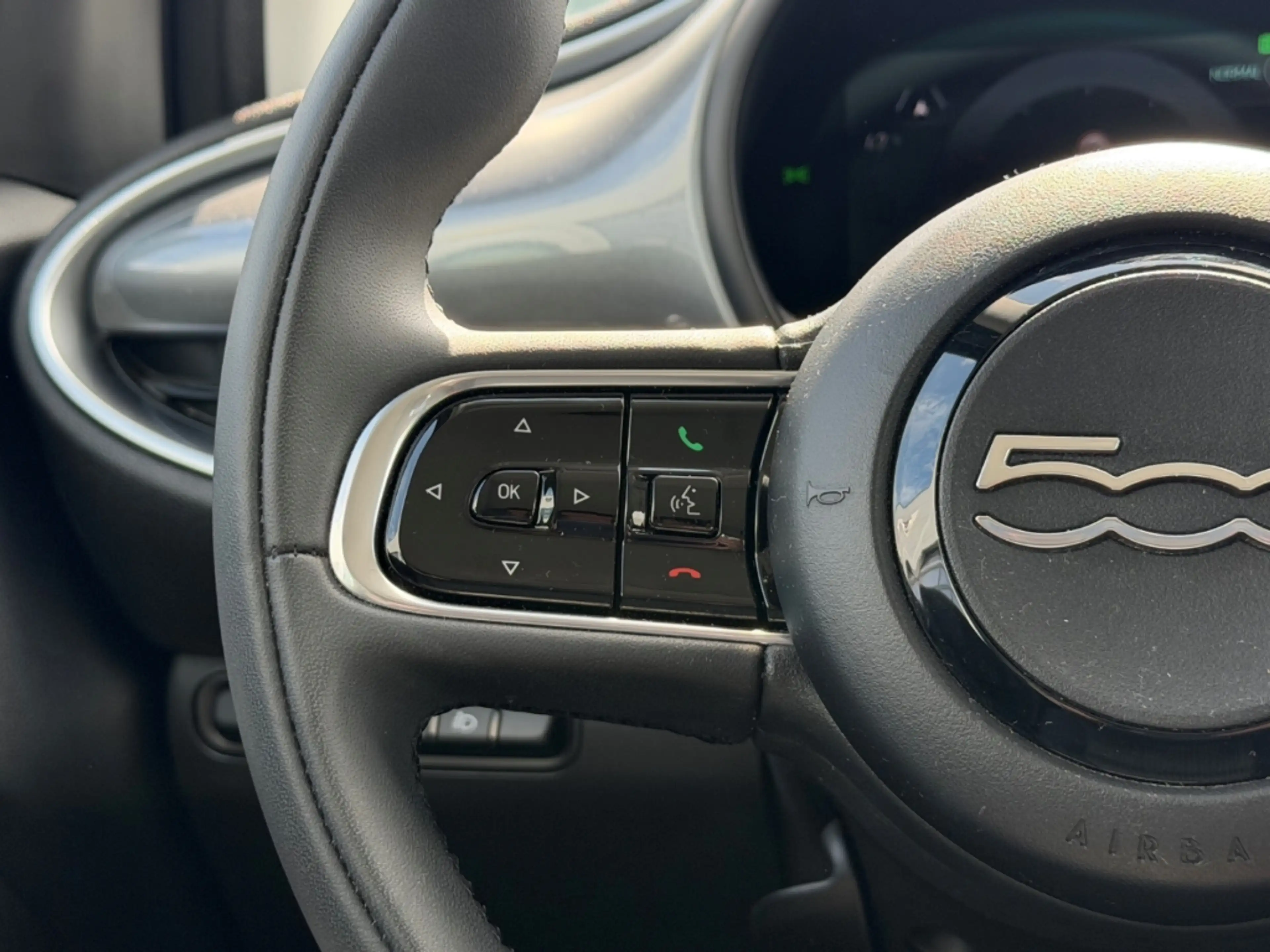 Fiat 500e Icon *Klimaanlage *AppleCarPlay *Android Auto — photo 15