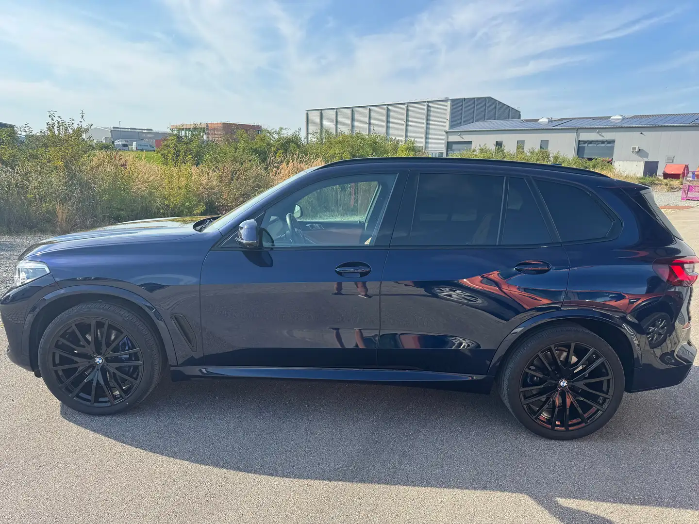 BMW X5 xDrive 30 d M SPORT *HEADUP*AHK*NAVI*KAMERA*TOP* Blau - 2