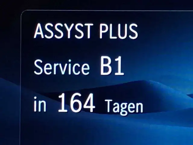Mercedes-Benz GLC view 15