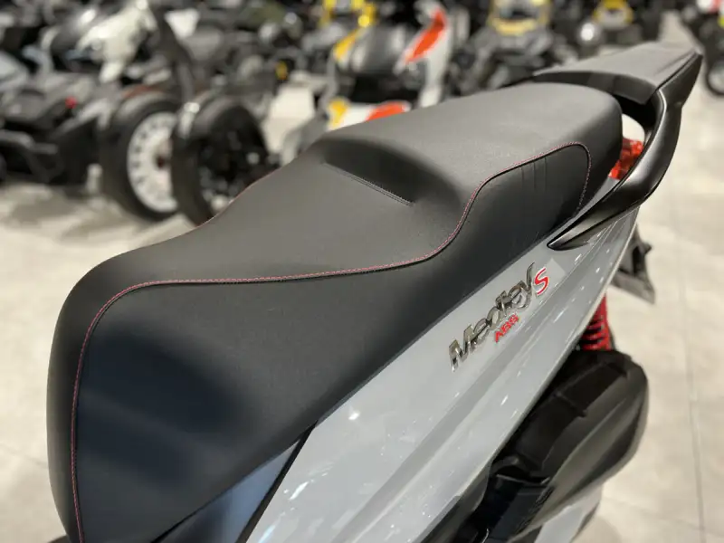 Piaggio Medley 125 - foto 6