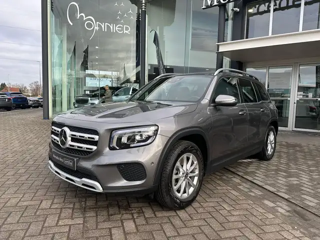 Mercedes-Benz GLB 200 GLB d Business Line