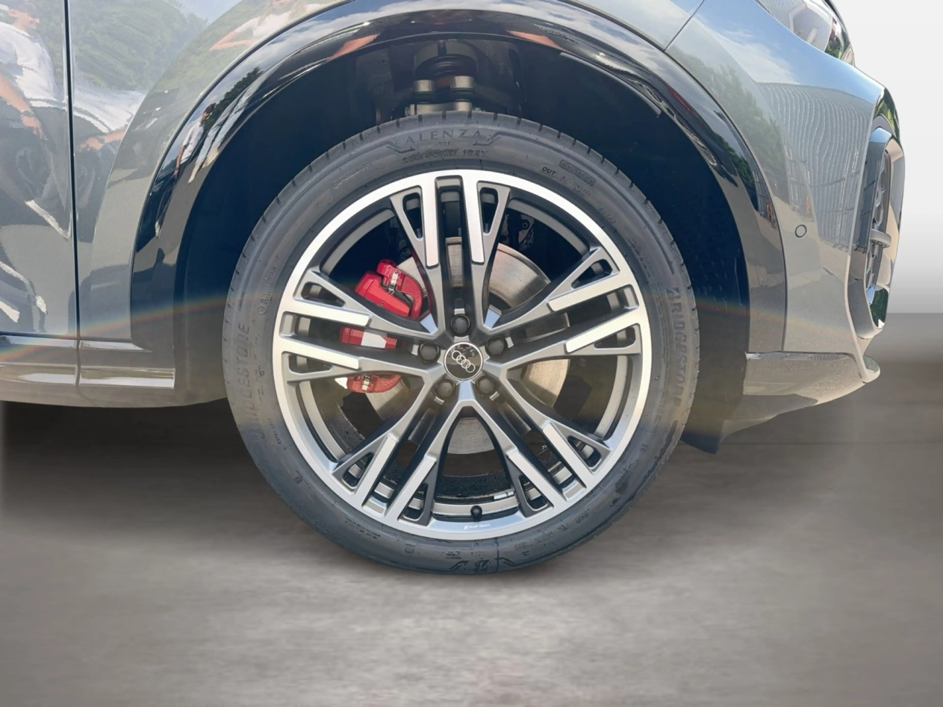 Audi SQ5 SUV TFSI 270kW Stdheiz./ TechPlus/ 21" / AHK — photo 8