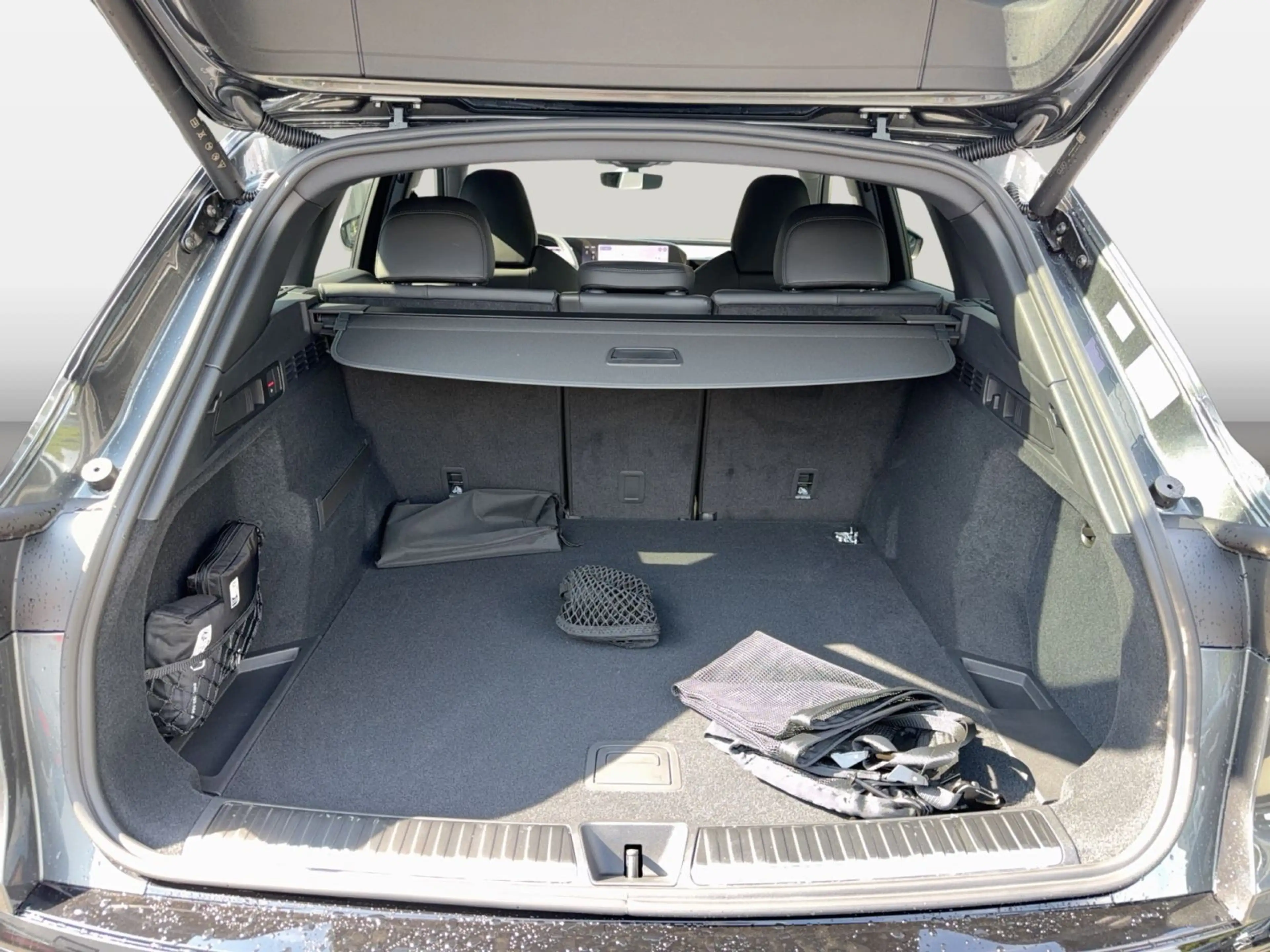 Audi SQ5 SUV TFSI 270kW Stdheiz./ TechPlus/ 21" / AHK — photo 14