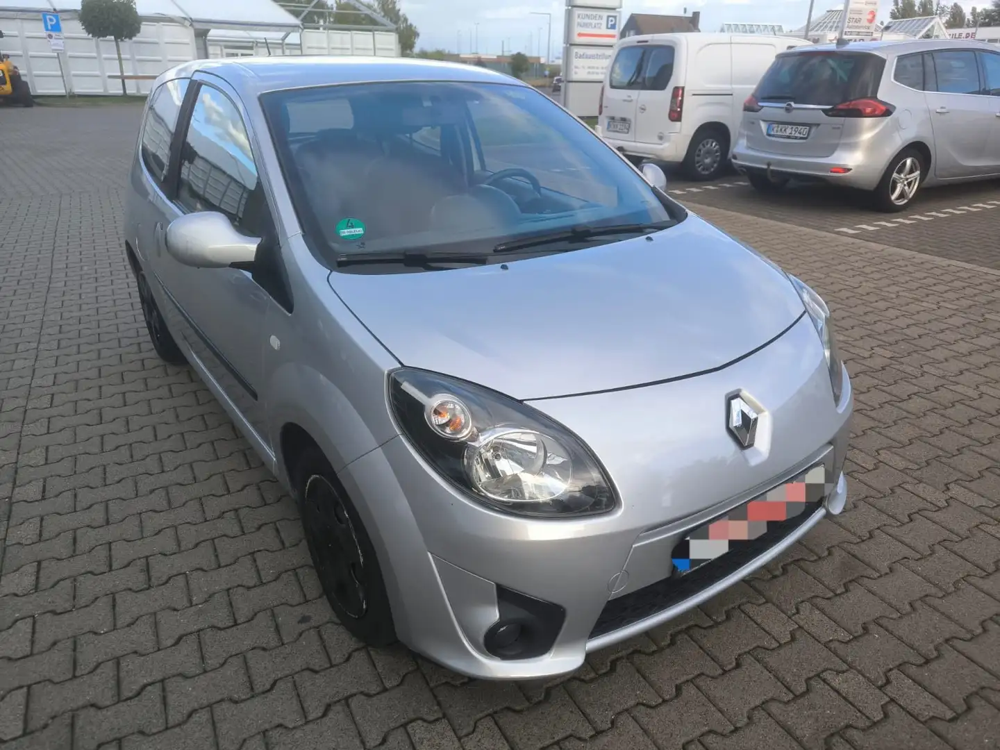 Renault Twingo Dynamique Inspektion & Tüv Neu Grau - 2