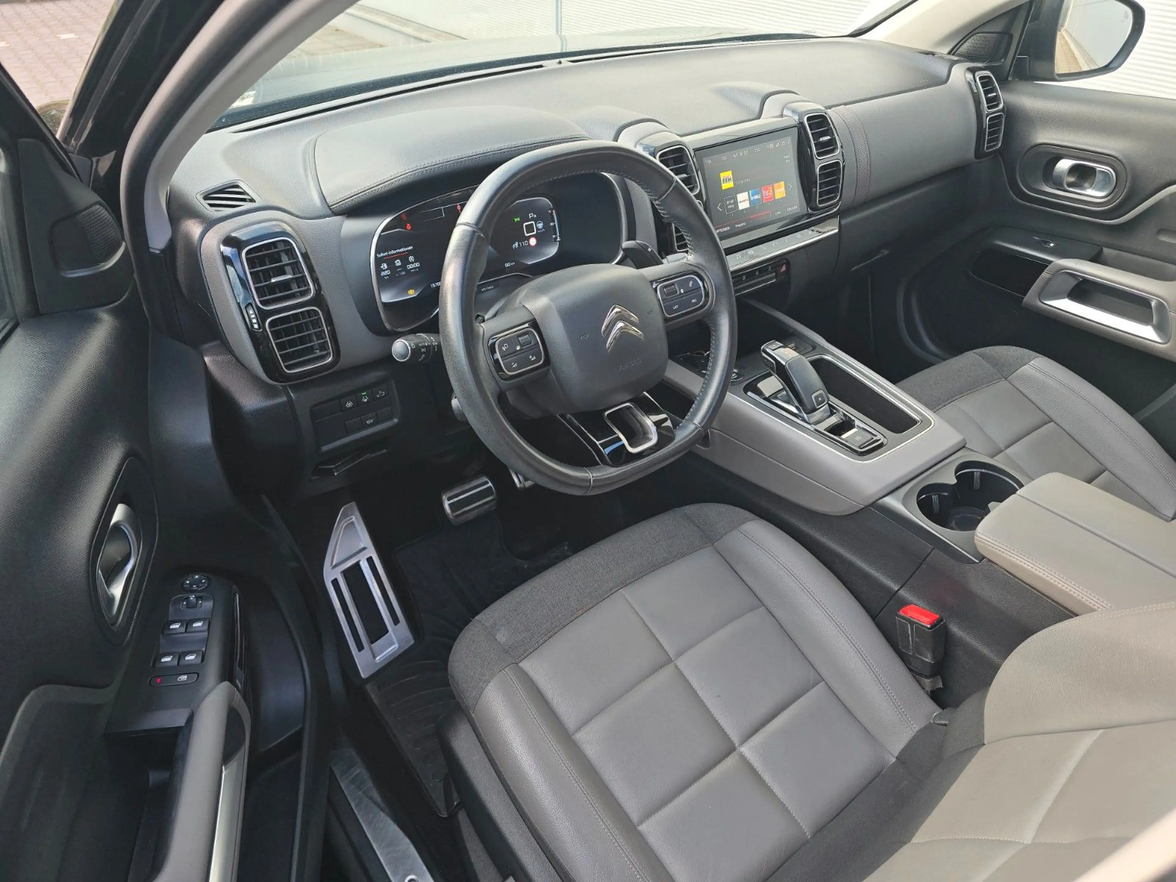 Citroen C5 Aircross (360 Kamera/Digital Tacho/Panorama) — photo 12