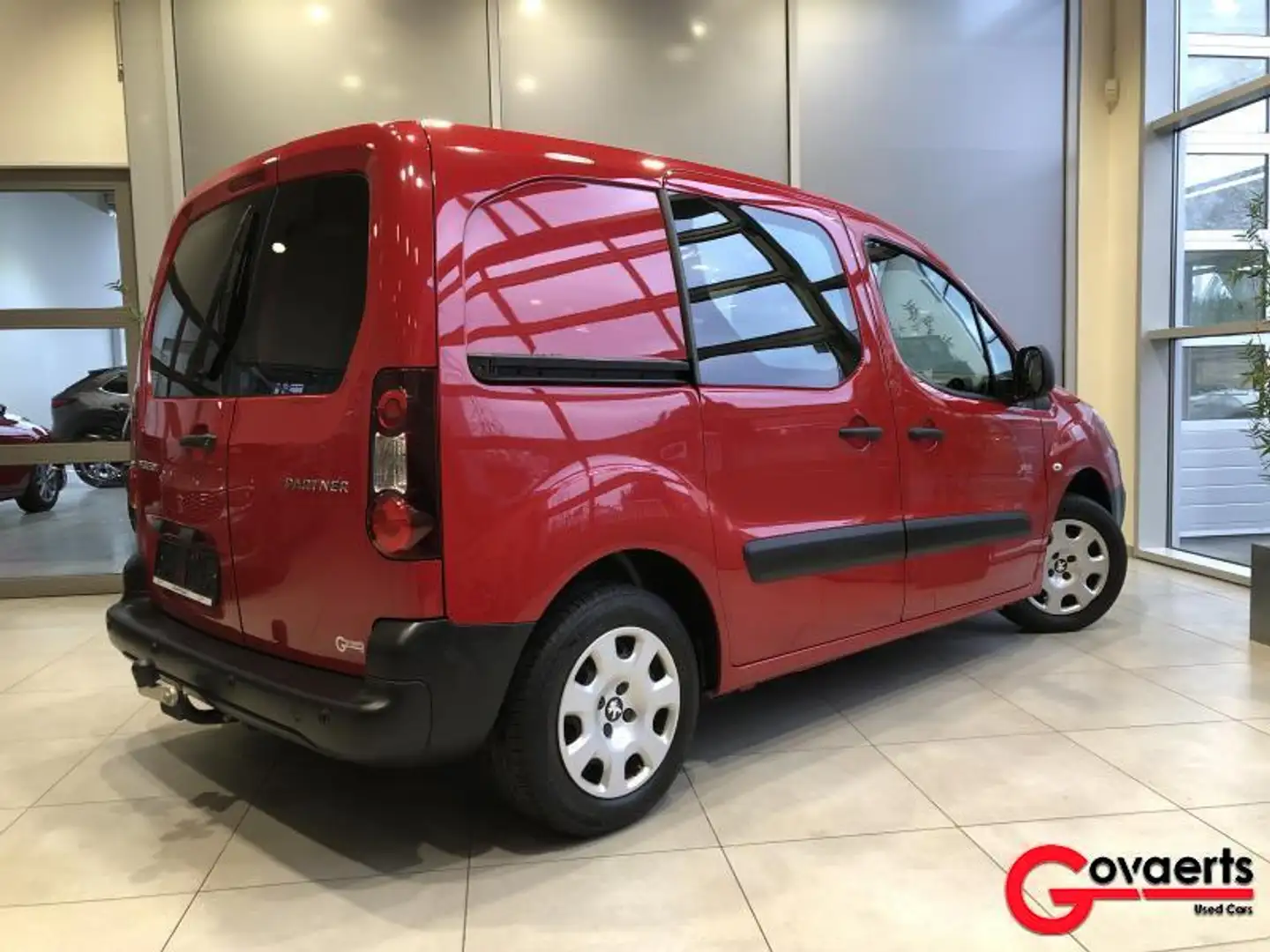 Peugeot Partner Premium Pack 120PK Man6 Rouge - 2