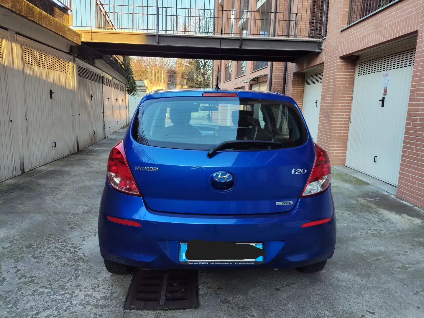 Hyundai i20 i20 5p 1.4 crdi Sound Edition Bleu - 1