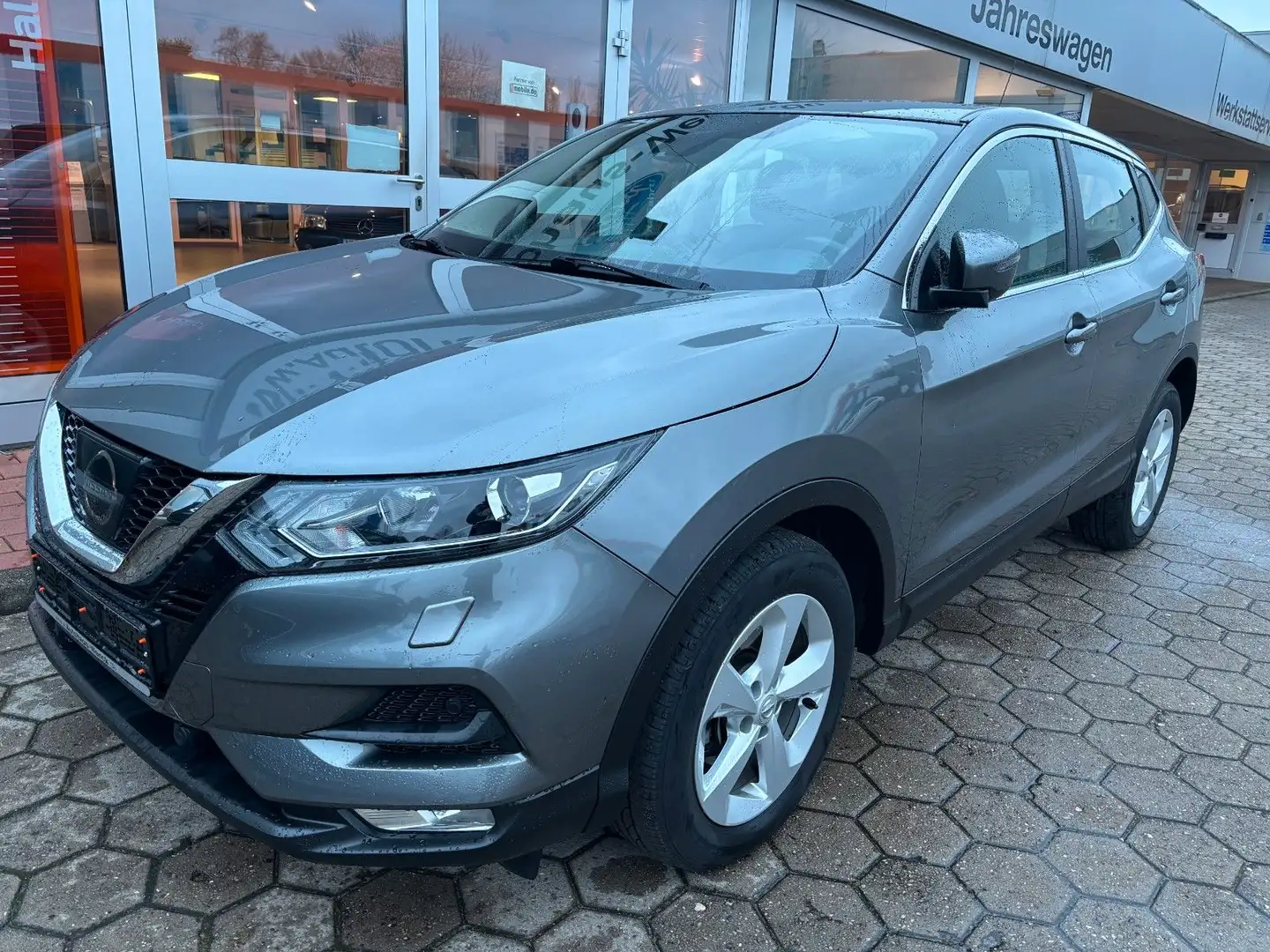 Nissan Qashqai 1,6 dCi Acenta*2.HAND*AUTOMATIK*KLIMA* Grau - 2