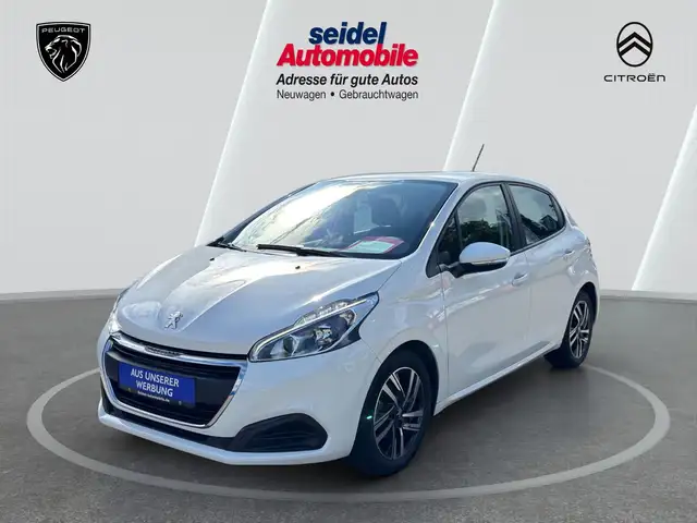 Peugeot 208 1.5 BlueHDi 100 Active, 1.Hand,sehr wenig KM