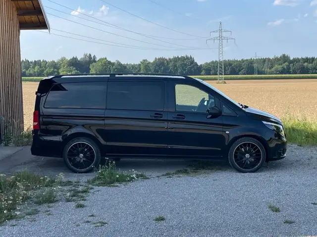 Mercedes-Benz Vito view 5