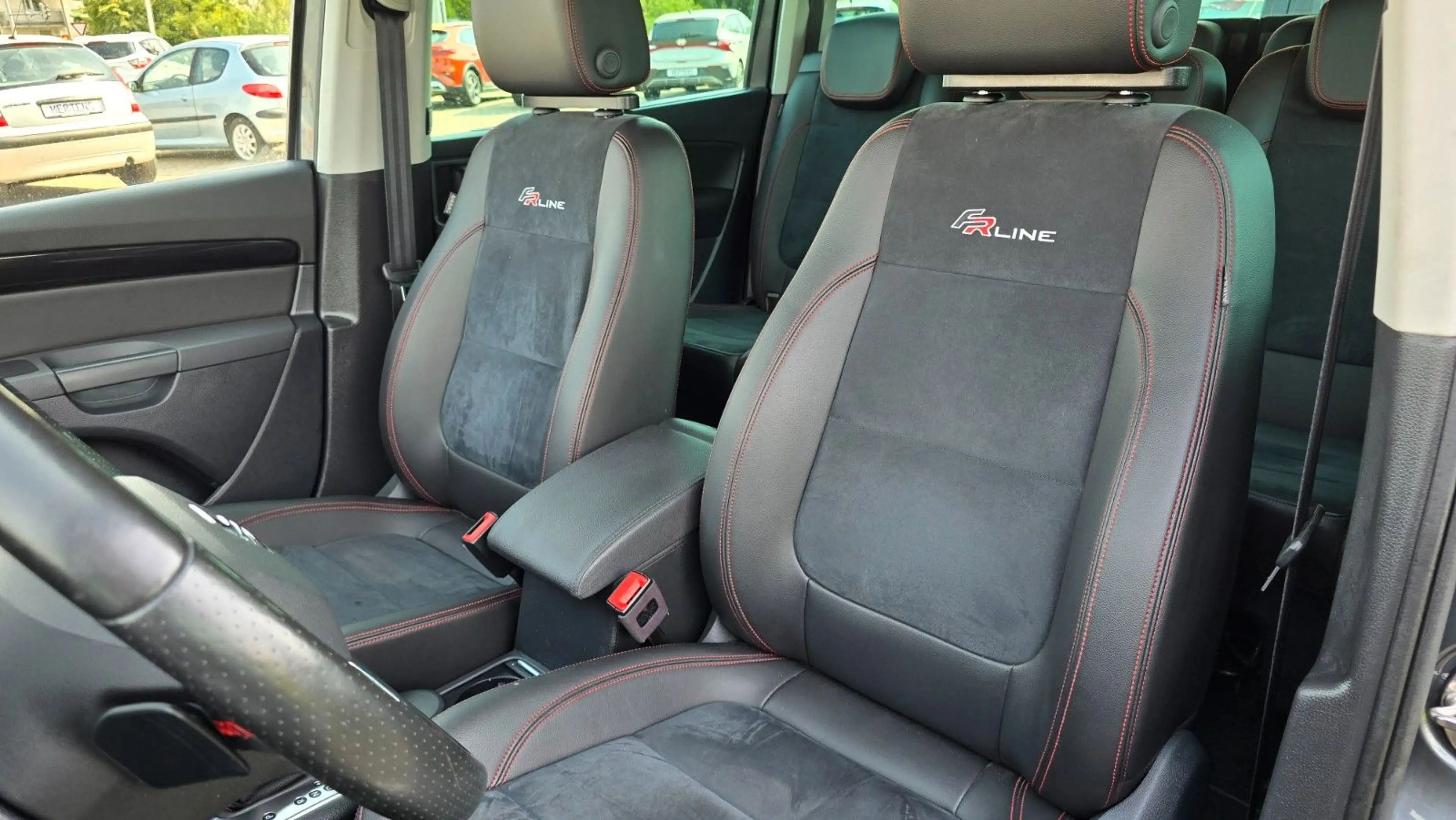 SEAT Alhambra FR-Line Aut Xenon 7 Sitze Navi Android — photo 8