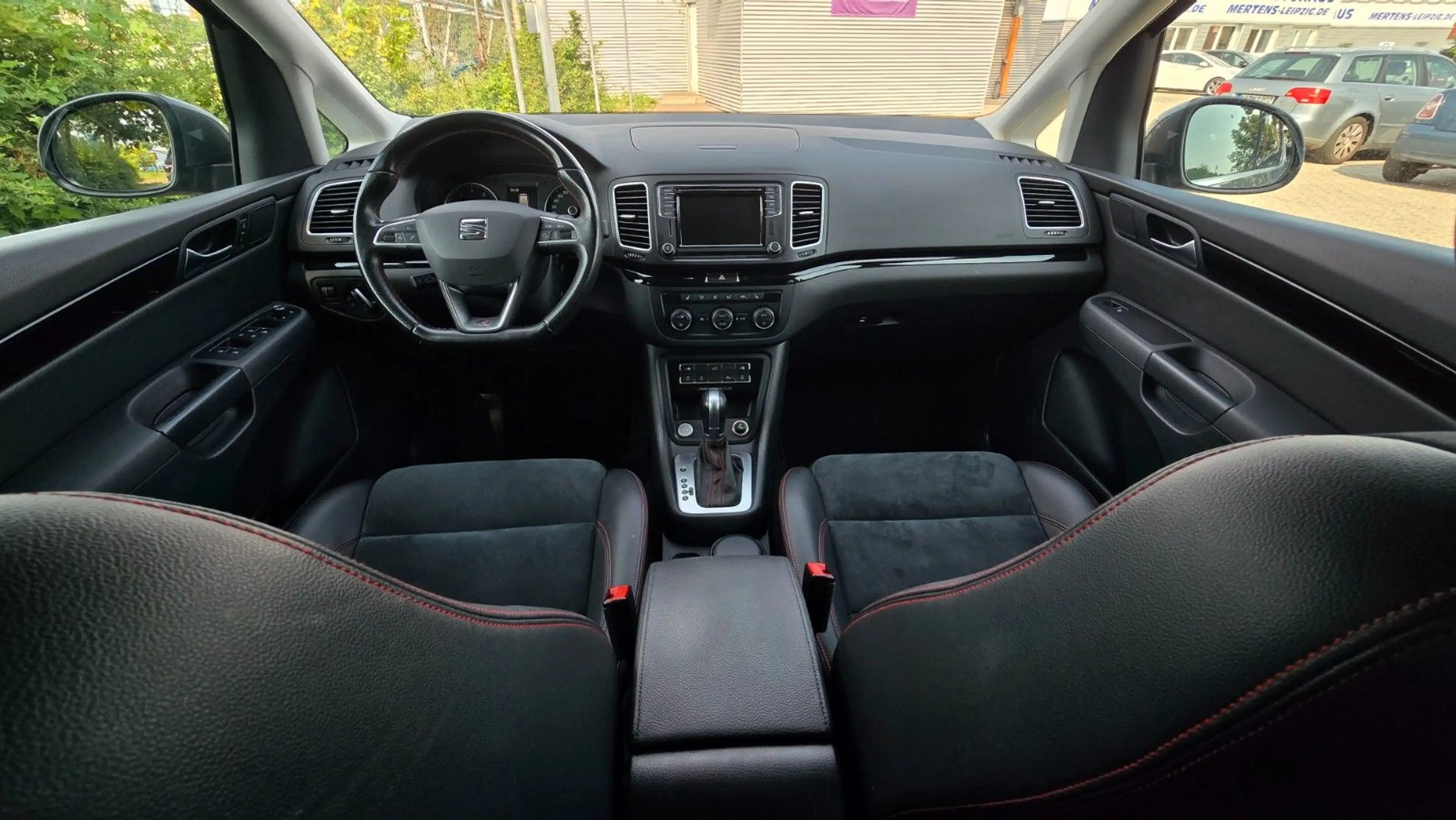 SEAT Alhambra FR-Line Aut Xenon 7 Sitze Navi Android — photo 11