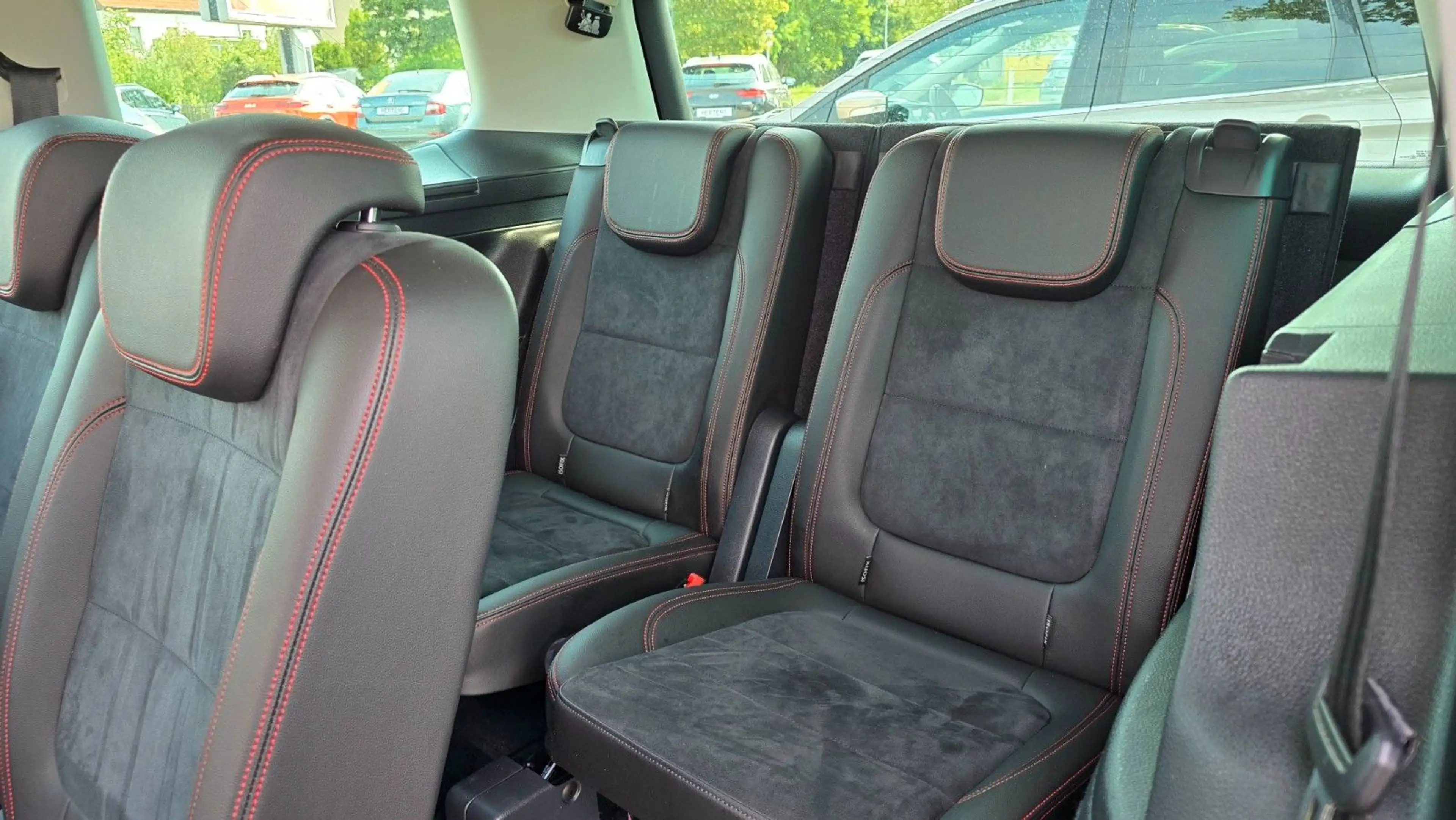 SEAT Alhambra FR-Line Aut Xenon 7 Sitze Navi Android — photo 10
