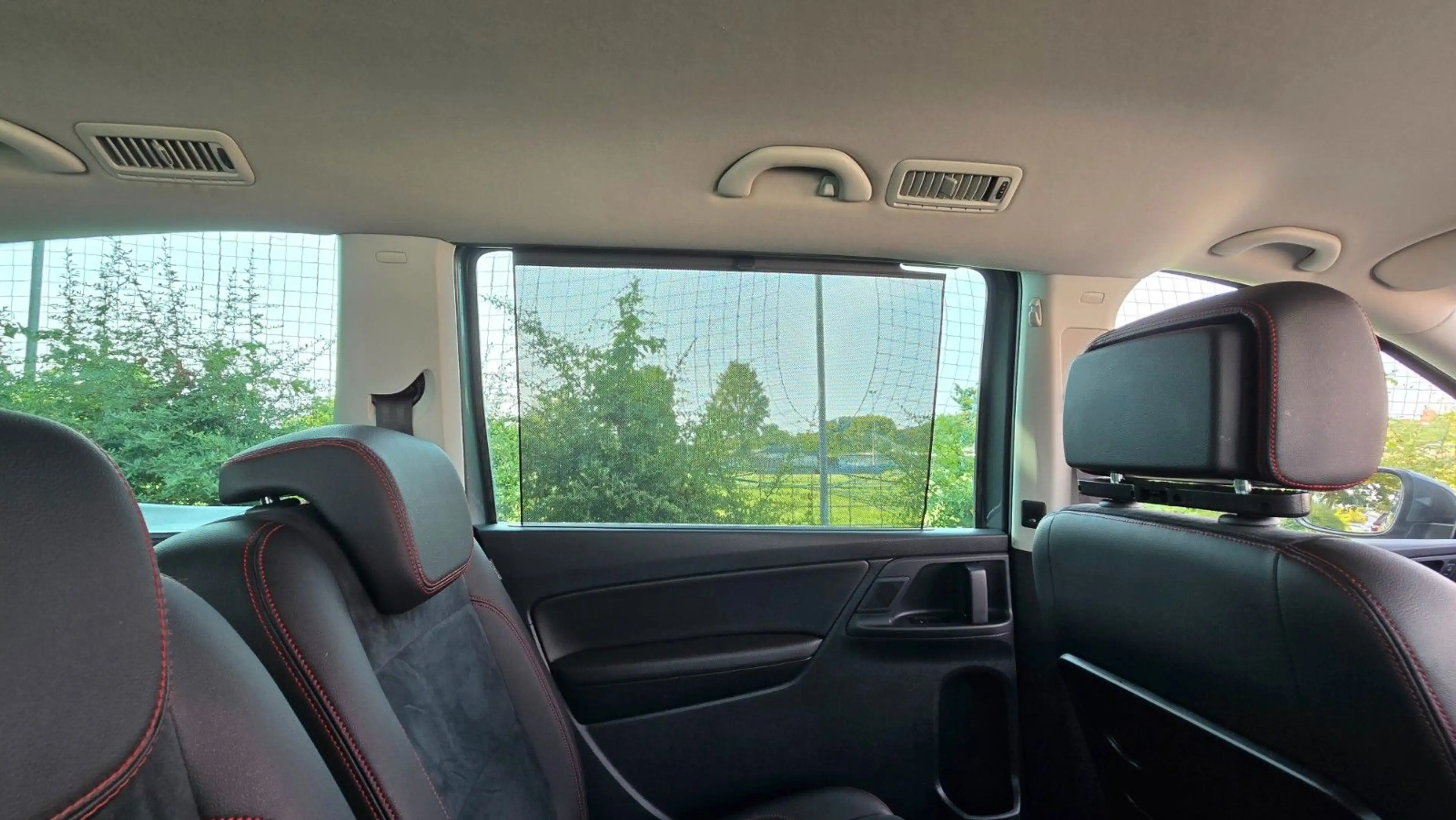 SEAT Alhambra FR-Line Aut Xenon 7 Sitze Navi Android — photo 12