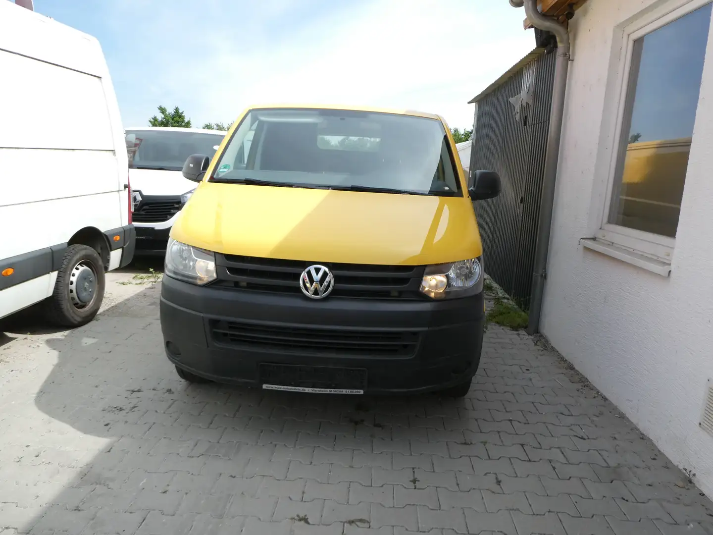 Volkswagen T5 Transporter Kasten Amarillo - 1