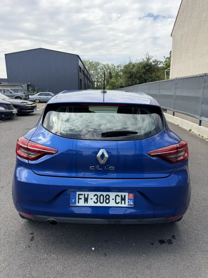 Renault Clio Citadine 3 portes — photo 5
