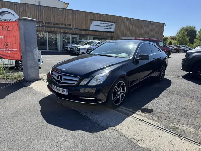 Mercedes-Benz E 220 220 CDI FAP BlueEfficiency - BVA Gps + Clim
