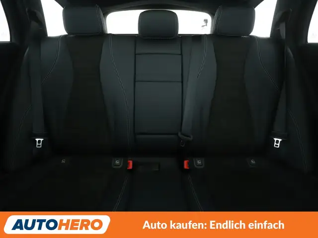 Mercedes-Benz E-Class view 15
