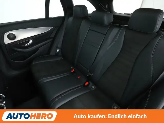 Mercedes-Benz E-Class view 14