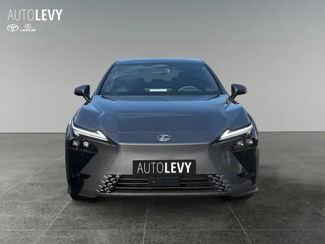 Lexus Es view 9