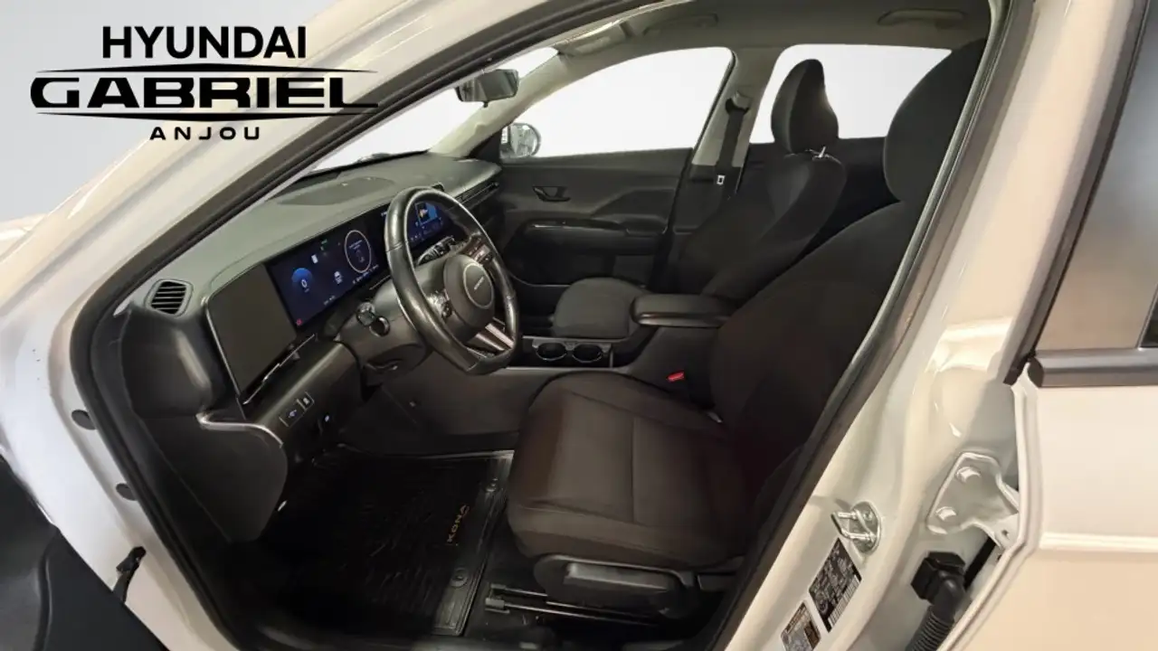 Hyundai KONA снимка Hyundai KONA
