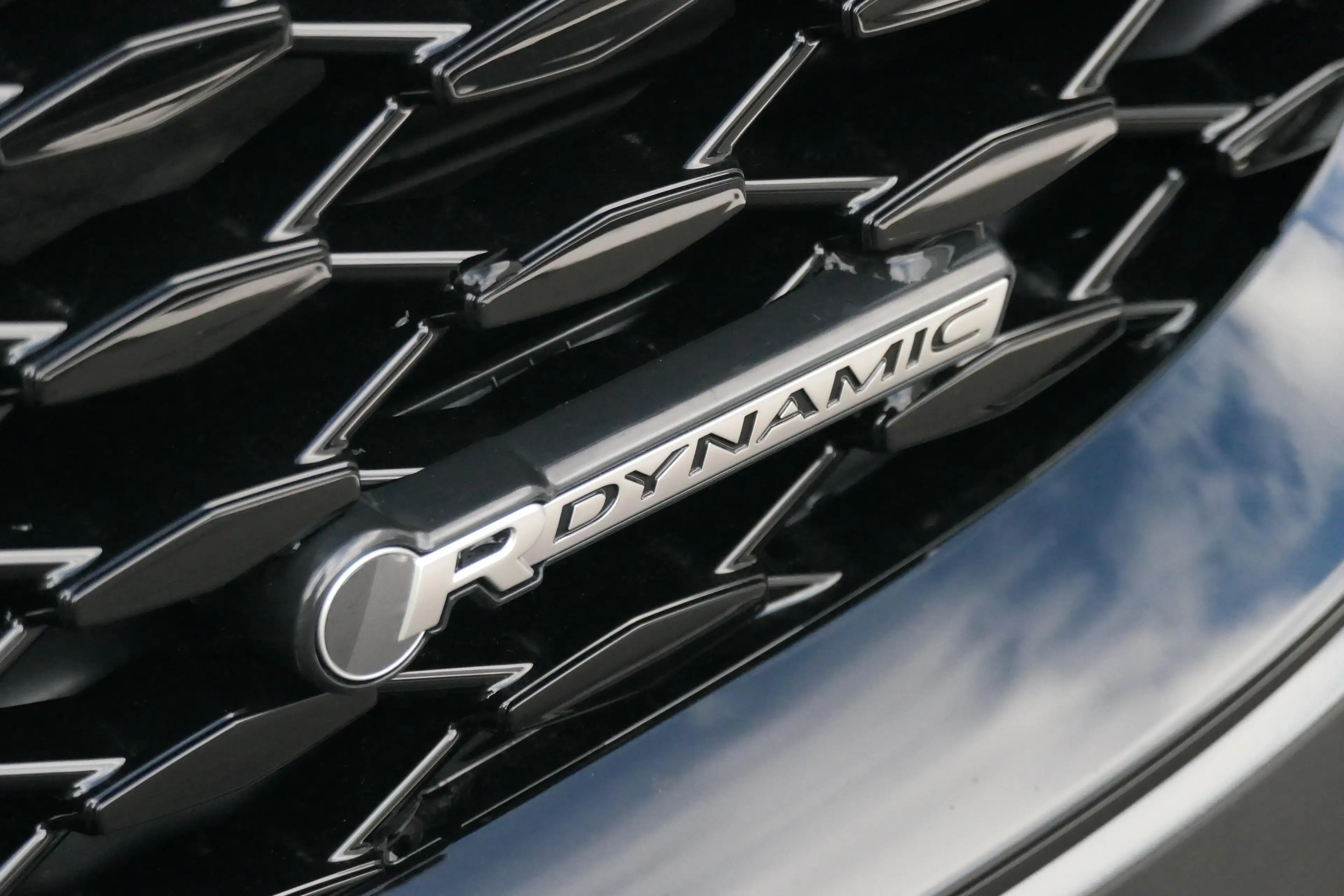 Jaguar E-Pace - 1.5 300PK R-DYNAMIC S HYBRID — photo 7