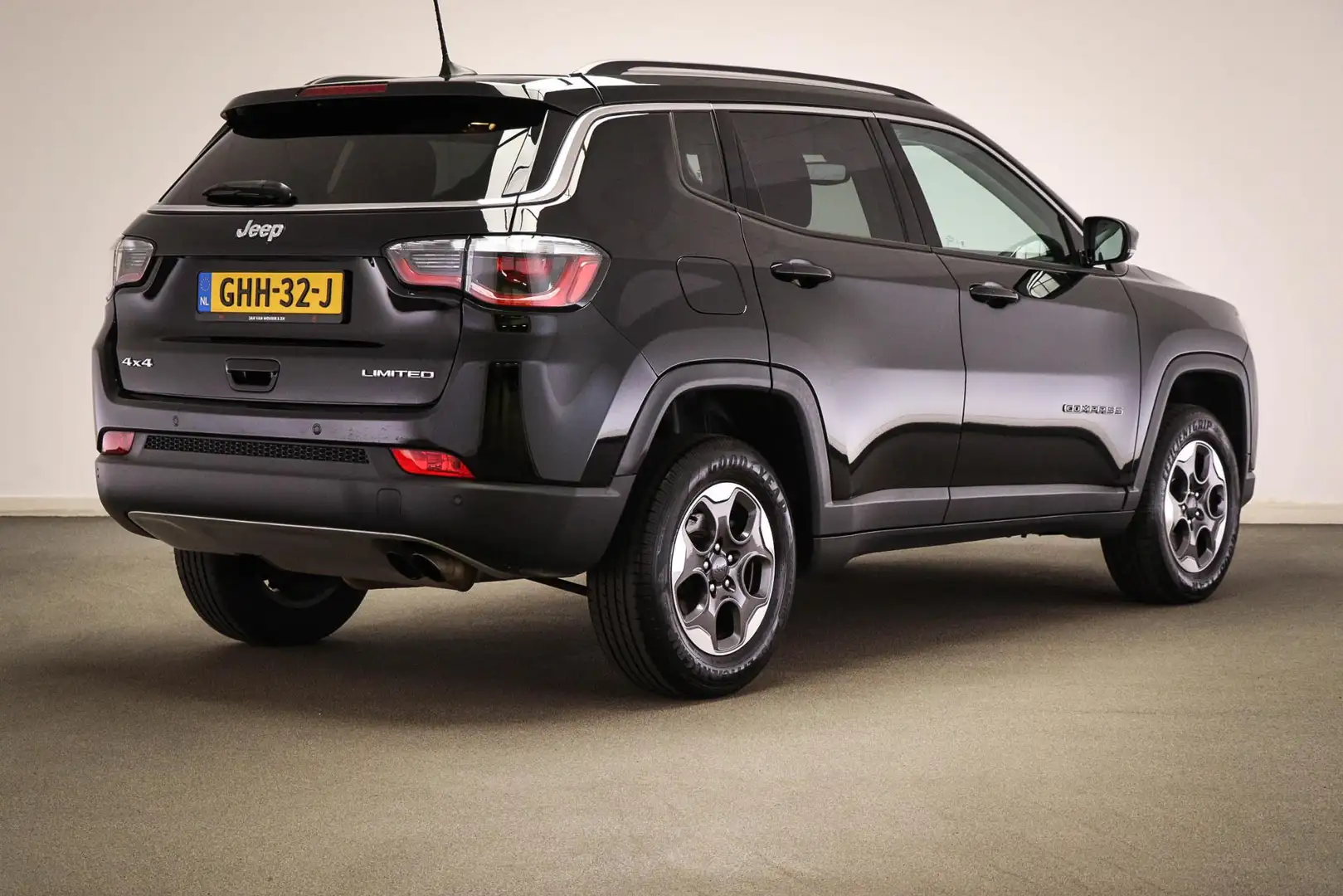 Jeep Compass 1.4 MultiAir Limited 4x4 | PREMIUM PACK | STUURVER Zwart - 2