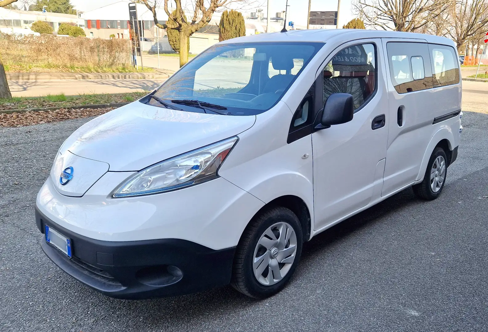 Nissan Evalia e-NV200 Evalia 40kW 7posti Bílá - 1