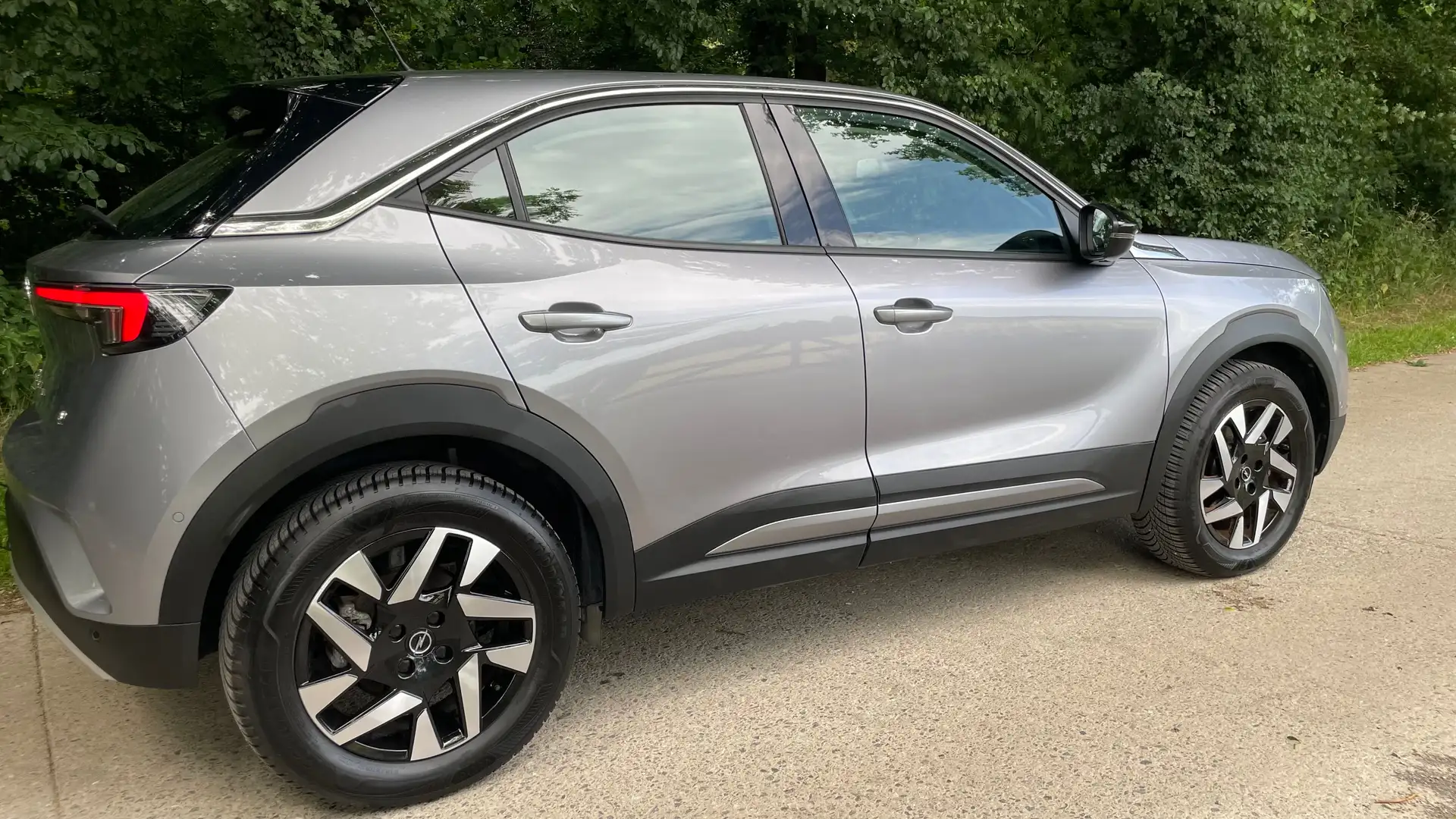 Opel Mokka e-MMokka 50 kWh Elegance 7.000 km Prix tvac Gris - 1
