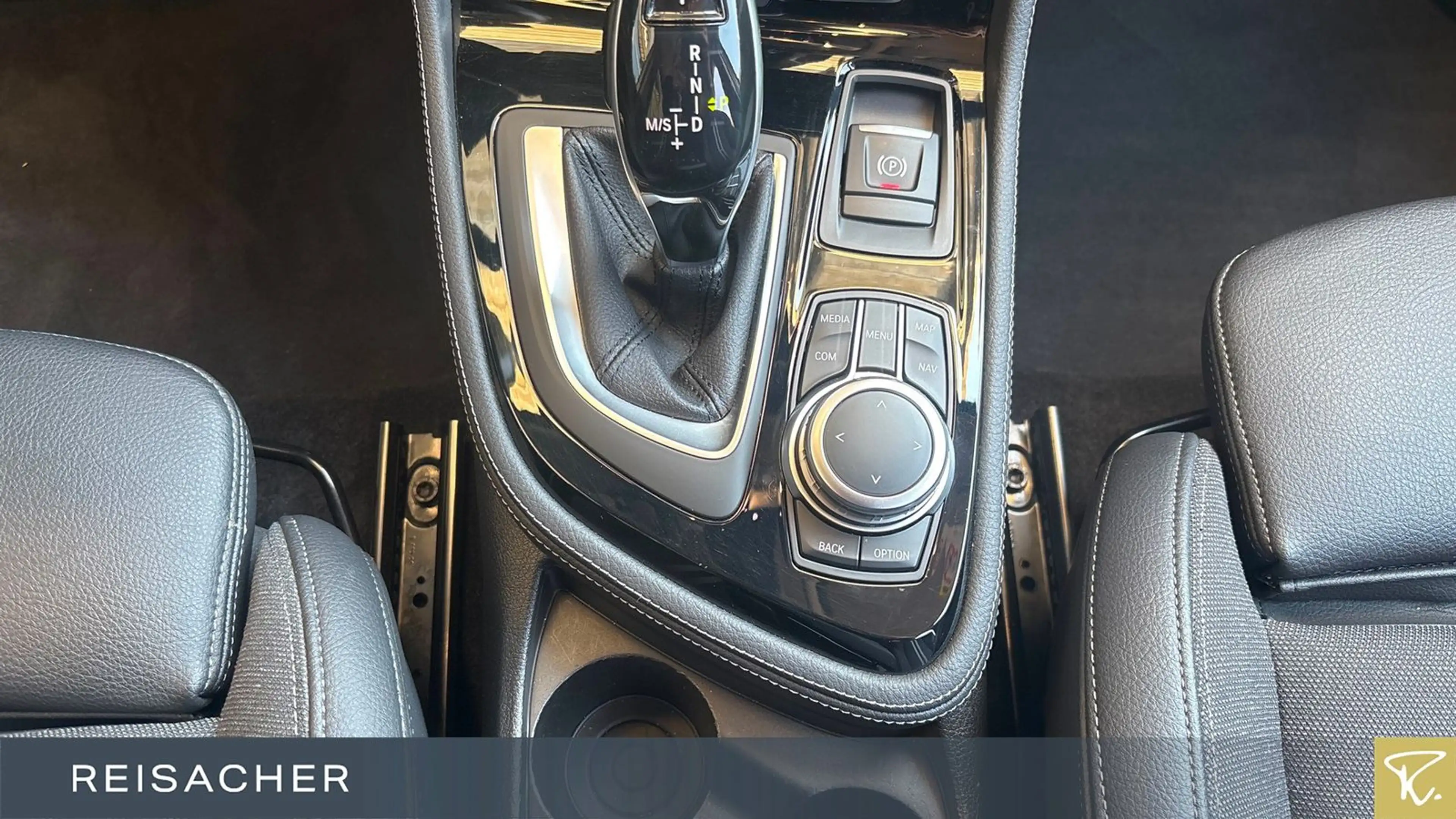 BMW 218 i Aut.Gran Tourer Sport Line Navi,LED,AHK,RFK — photo 11