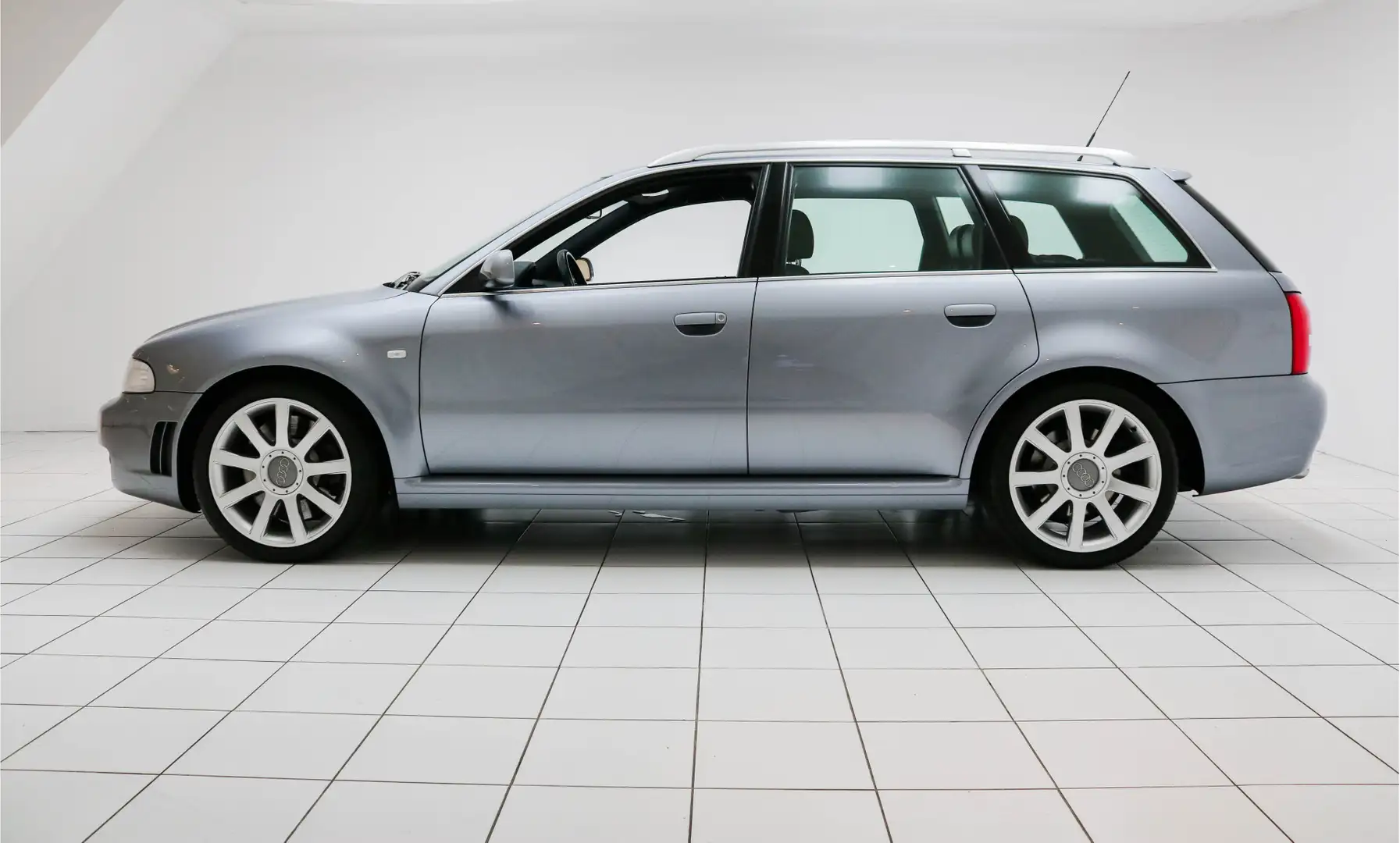 Audi RS4 B5 Biturbo * 2 owners * Perfect condition * 59k km Plateado - 2